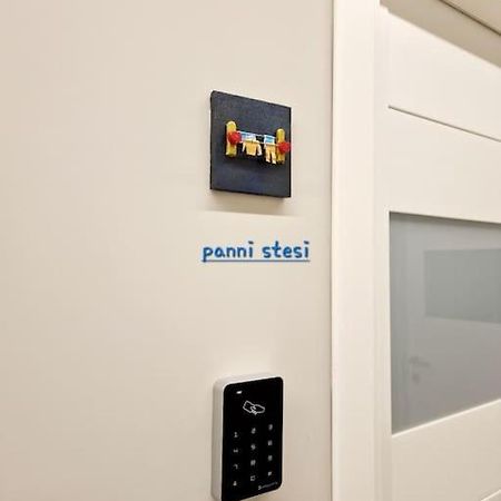 Piccolo Appartamento Di Charme Napels Buitenkant foto
